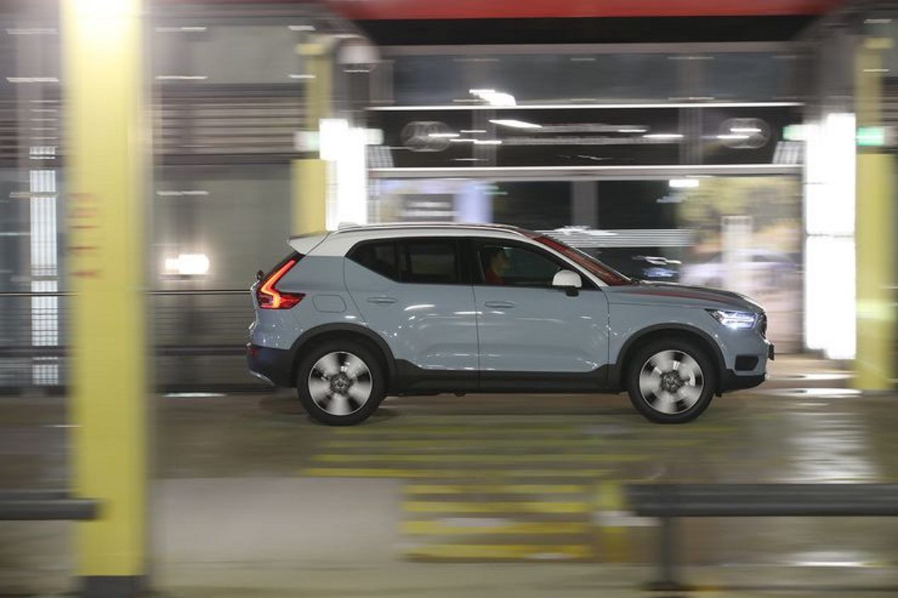 Comparativa SUV: Ford Kuga 1.5 Ecoboost, Skoda Karoq 1.5 TSI y Volvo XC40 T3