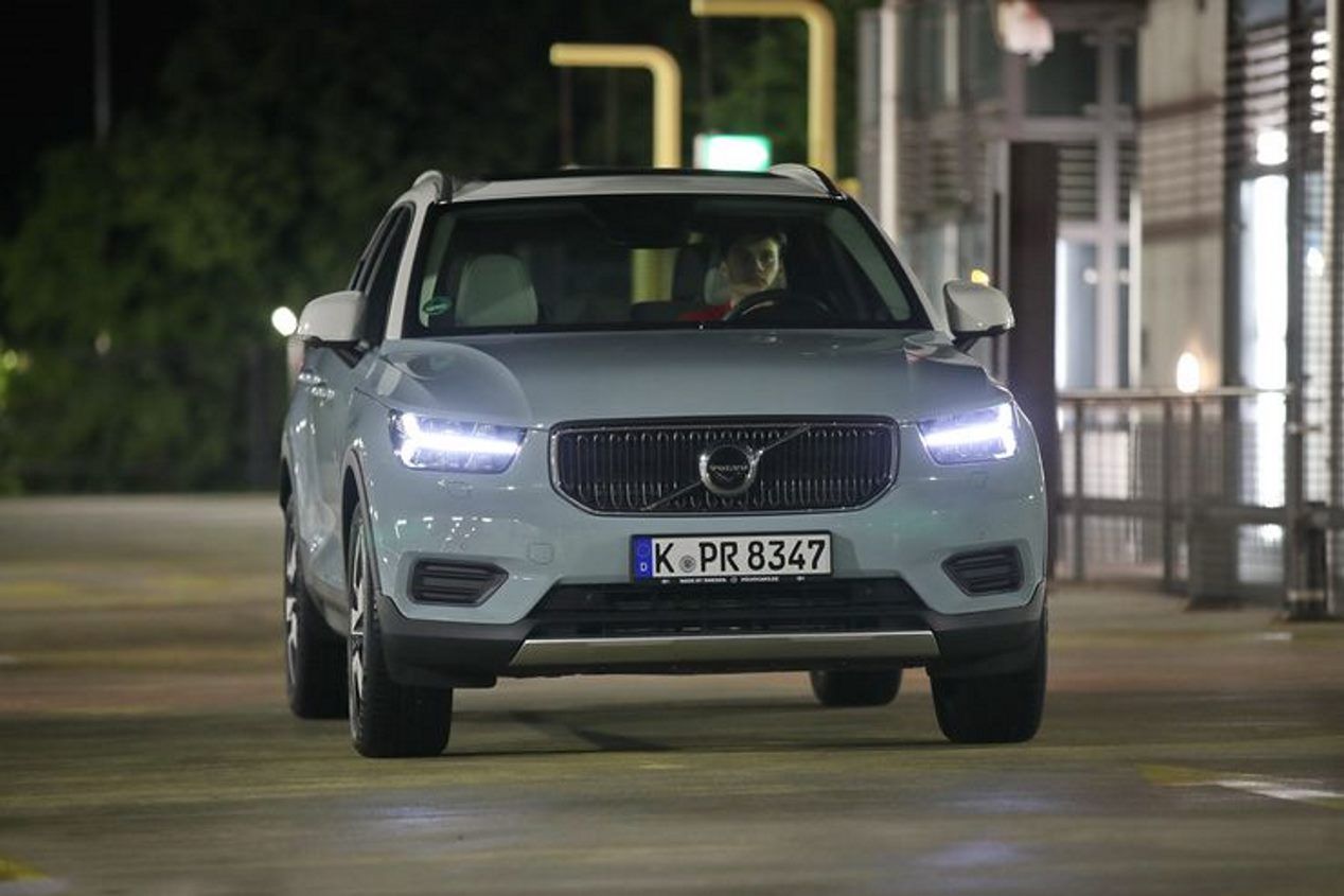 Comparativa SUV: Ford Kuga 1.5 Ecoboost, Skoda Karoq 1.5 TSI y Volvo XC40 T3