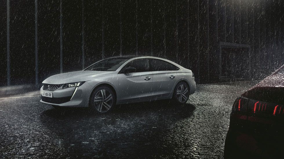 Peugeot 508 2018: así aparca automáticamente, en VÍDEO