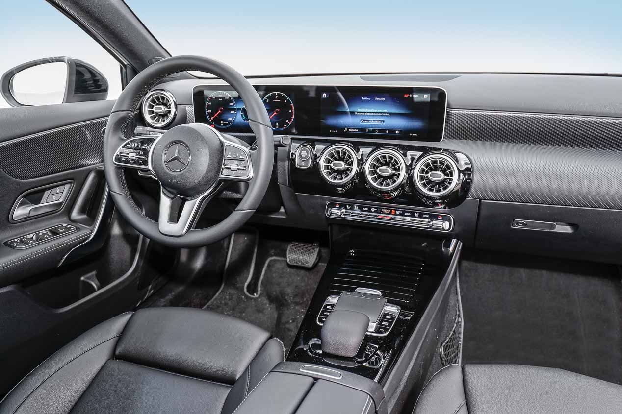 Supercomparativa de compactos: A3, Serie 1, Clase A, Golf, V40, Q30, CT y DS 4