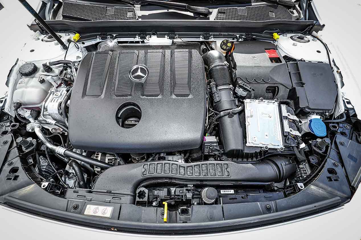 Supercomparativa de compactos: A3, Serie 1, Clase A, Golf, V40, Q30, CT y DS 4