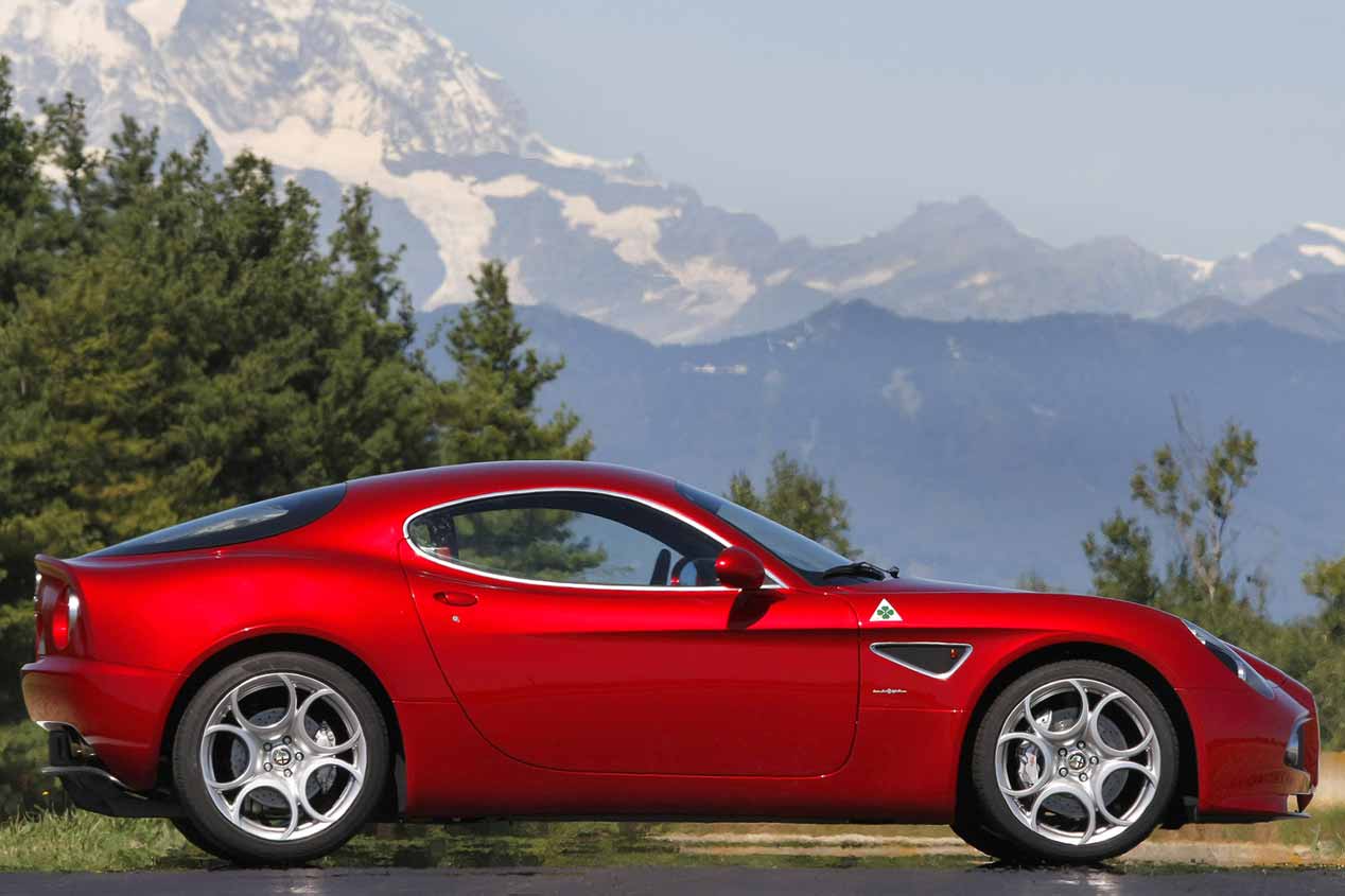 Alfa Romeo 8C: el nuevo superdeportivo resucitará en 2022