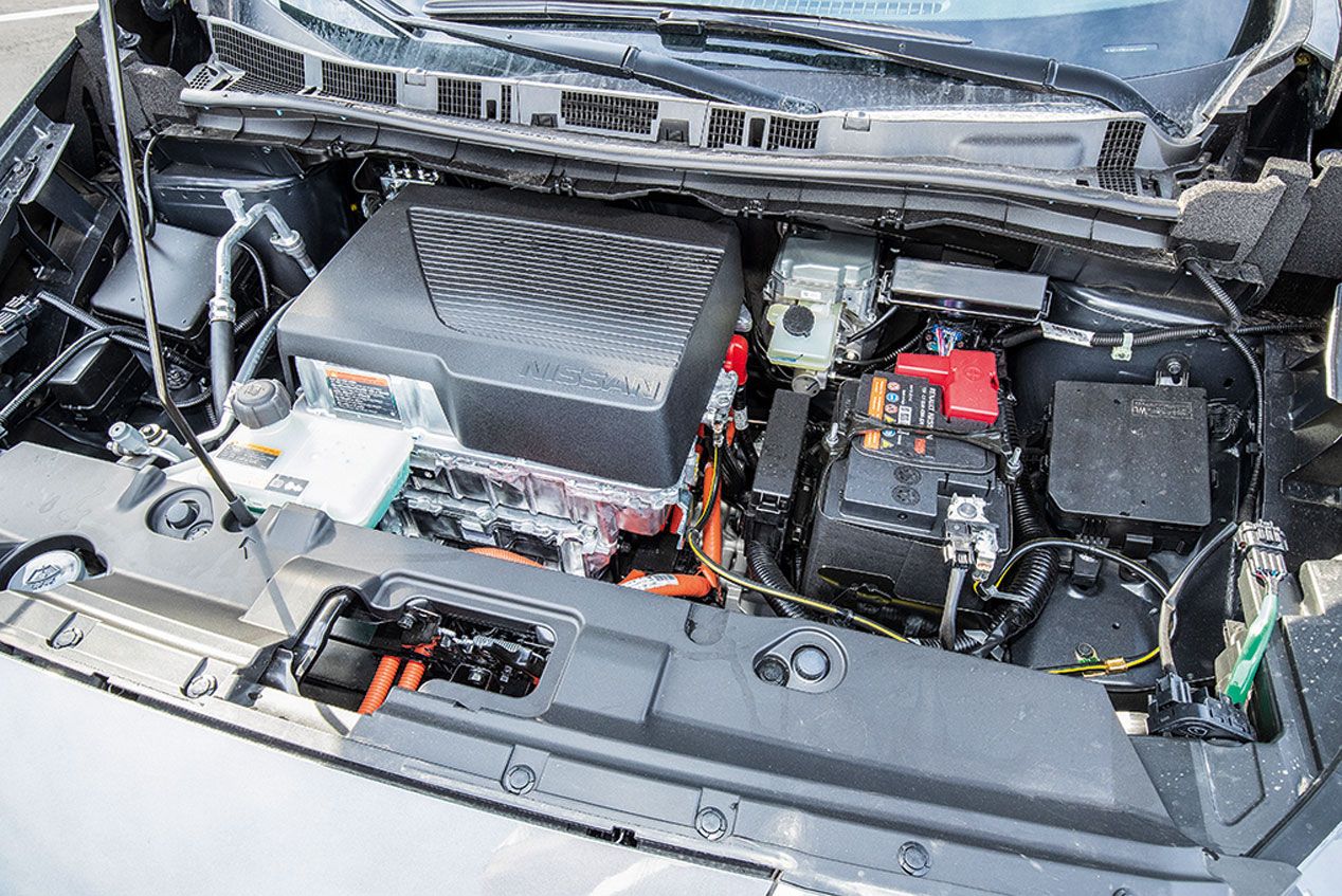 A prueba el Nissan Leaf y el VW e-Golf, dos eléctricos de lo más interesantes
