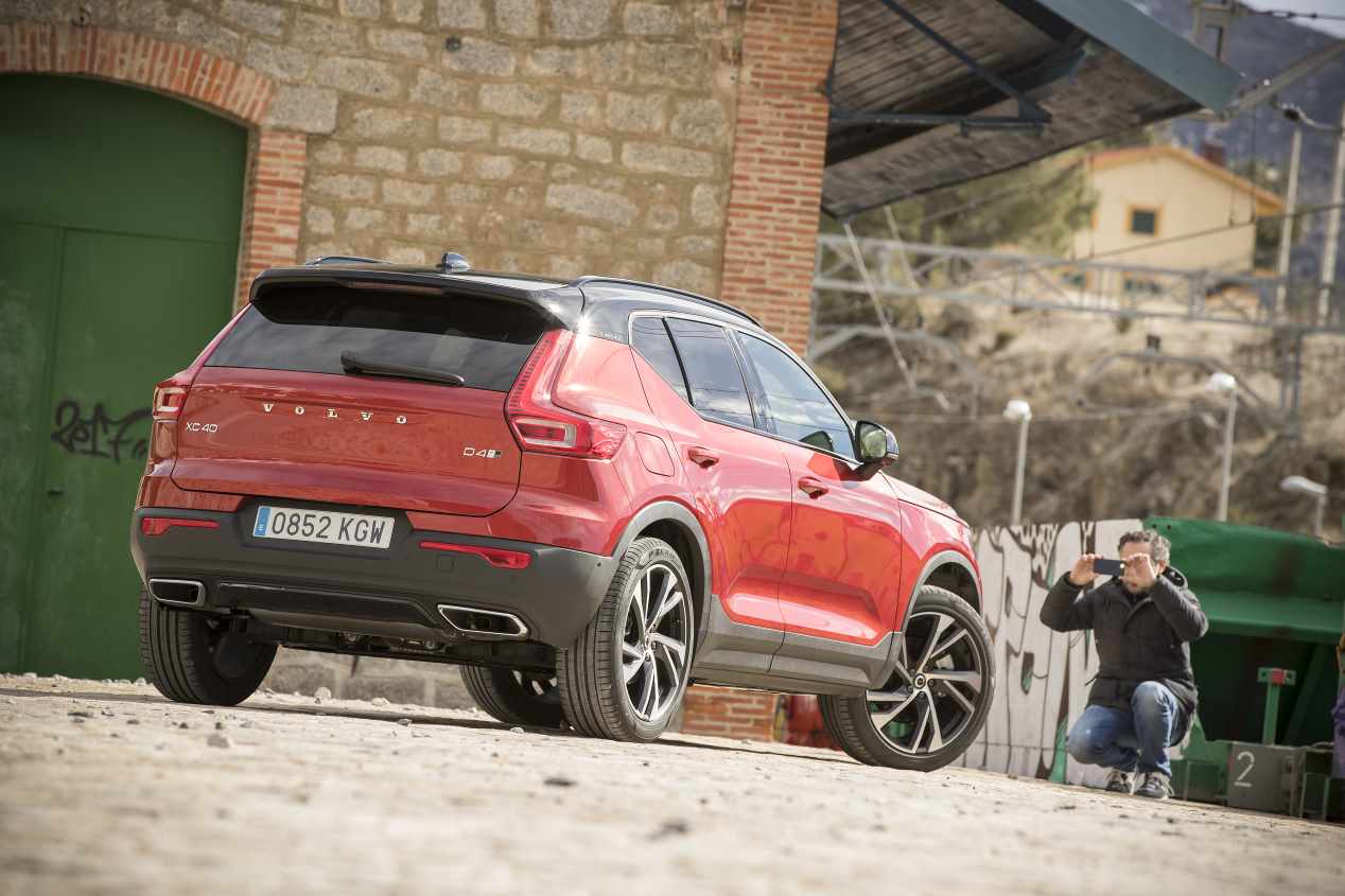 Comparativa: Jaguar E-Pace P250 vs Volvo XC40 T5 
