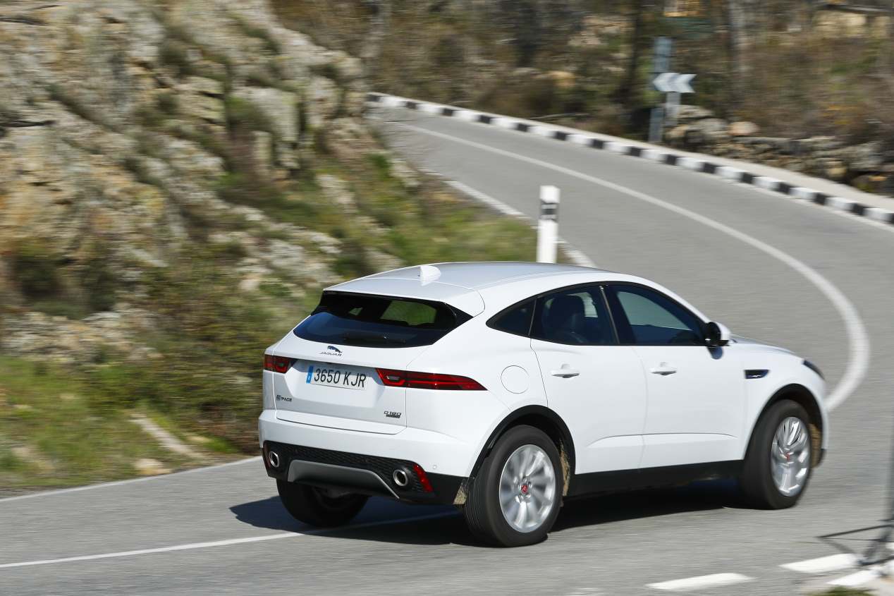 Comparativa: Jaguar E-Pace P250 vs Volvo XC40 T5 