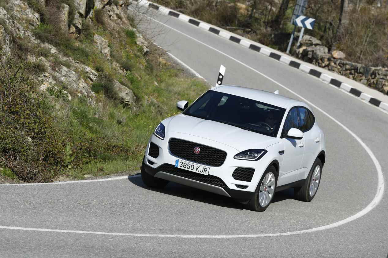 Comparativa: Jaguar E-Pace P250 vs Volvo XC40 T5 