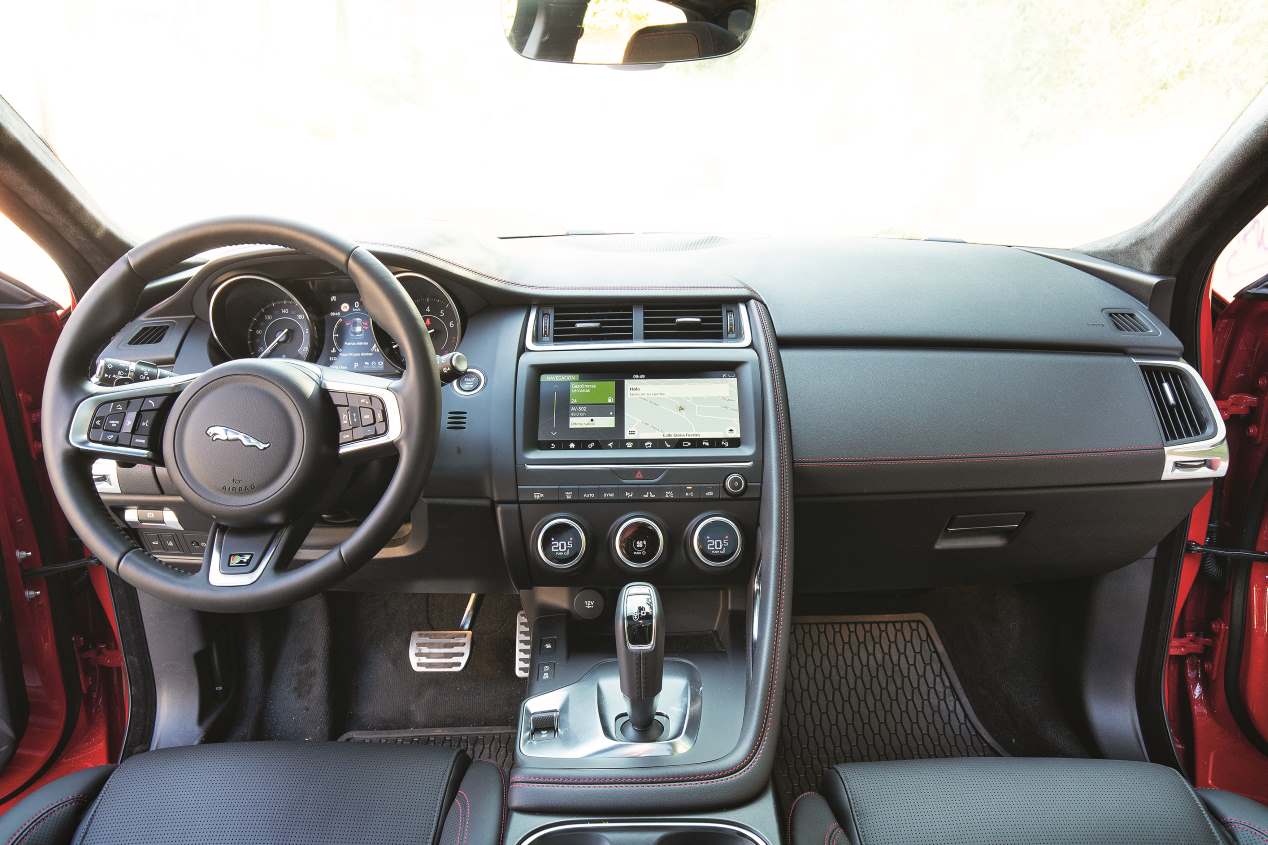 Comparativa: Jaguar E-Pace P250 vs Volvo XC40 T5 