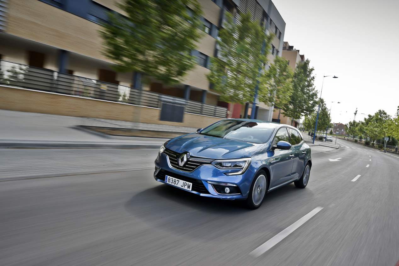 Renault: nueva gama para el Mégane 2018... y adiós a Koleos y Kangoo