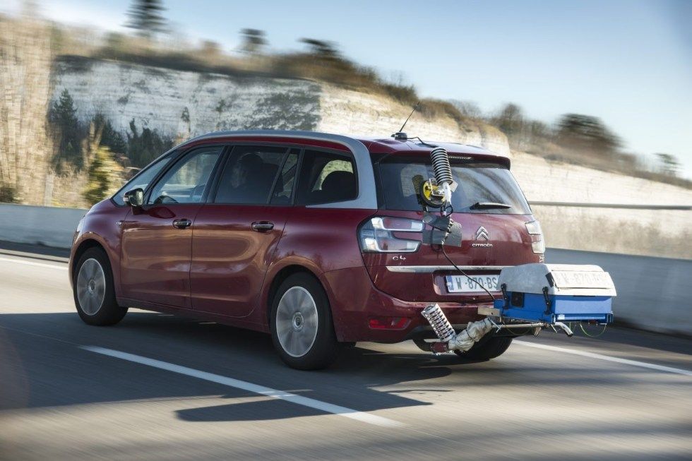 Las marcas de coches, contrarreloj: multas millonarias si no cumplen con las normas anticontaminantes