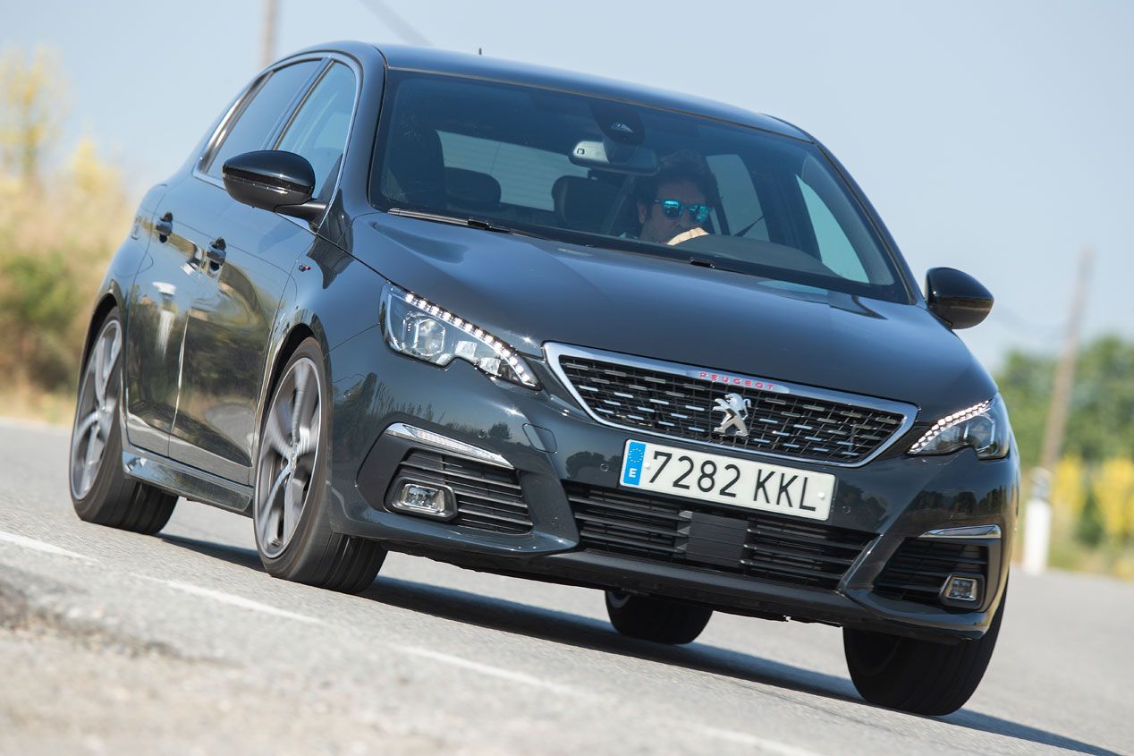 Comparativa Peugeot 308 GT 1.6 Puretech vs Renault Mégane GT 1.6 Tce
