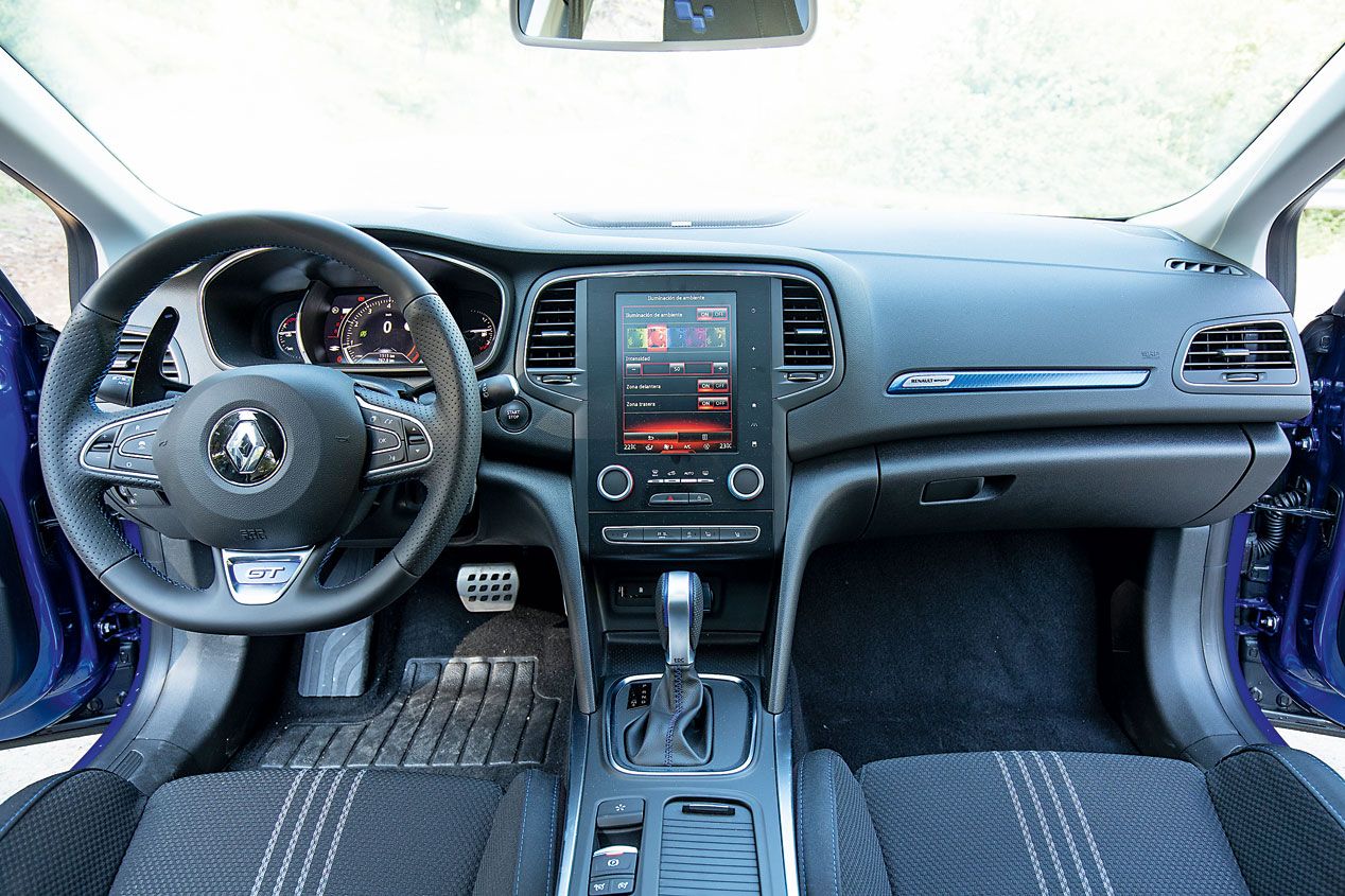 Comparativa Peugeot 308 GT 1.6 Puretech vs Renault Mégane GT 1.6 Tce