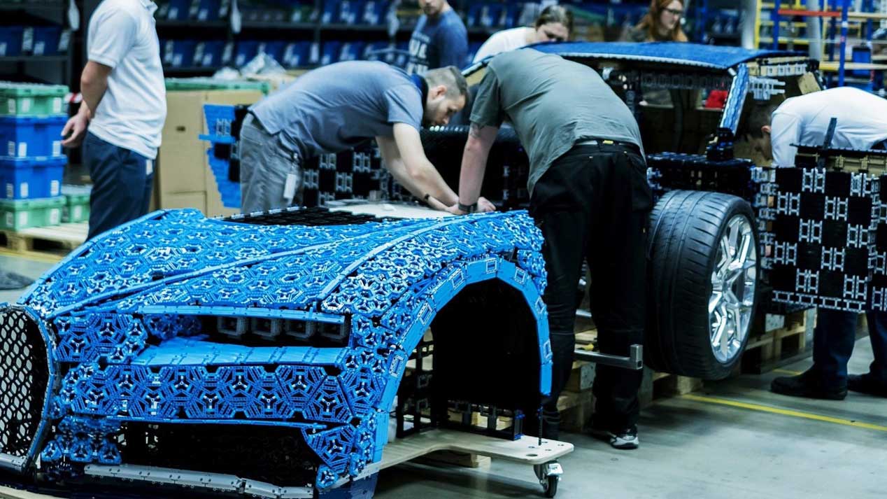¿Un Bugatti Chiron a 20km/h? Sí, ¡de Lego!