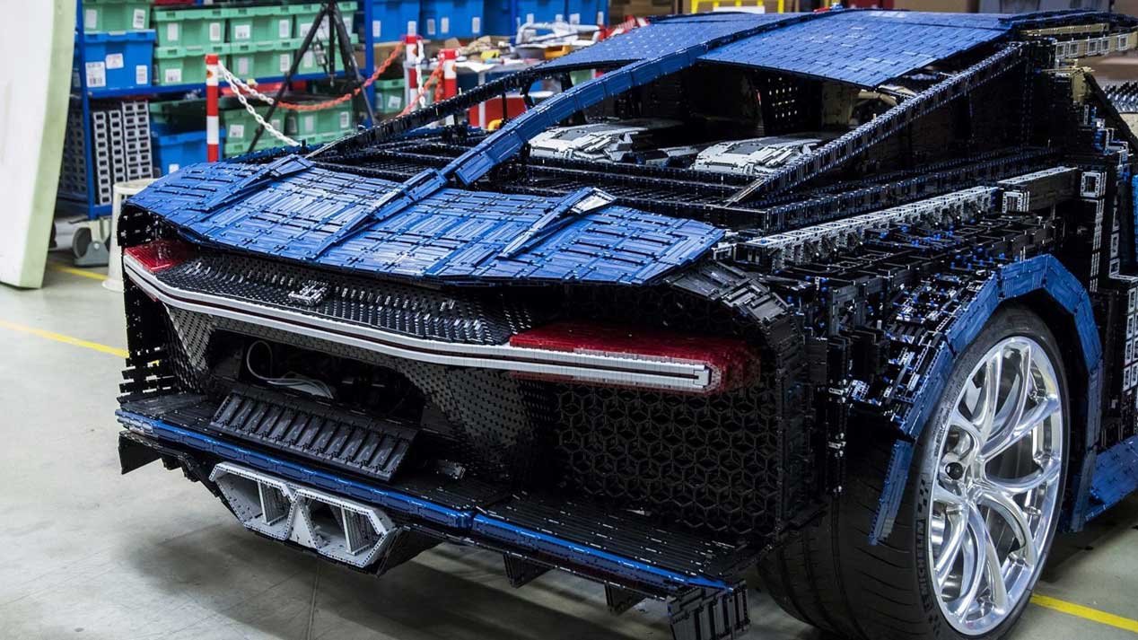 ¿Un Bugatti Chiron a 20km/h? Sí, ¡de Lego!
