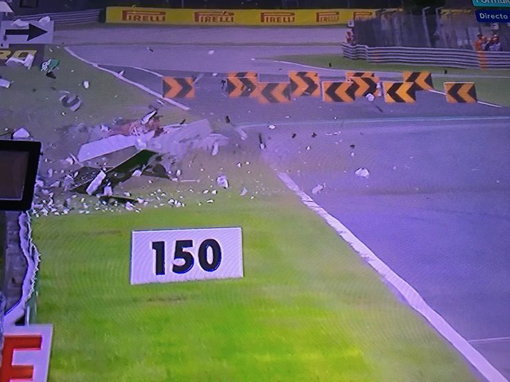 Accidente de Marcus Ericsson (Sauber)