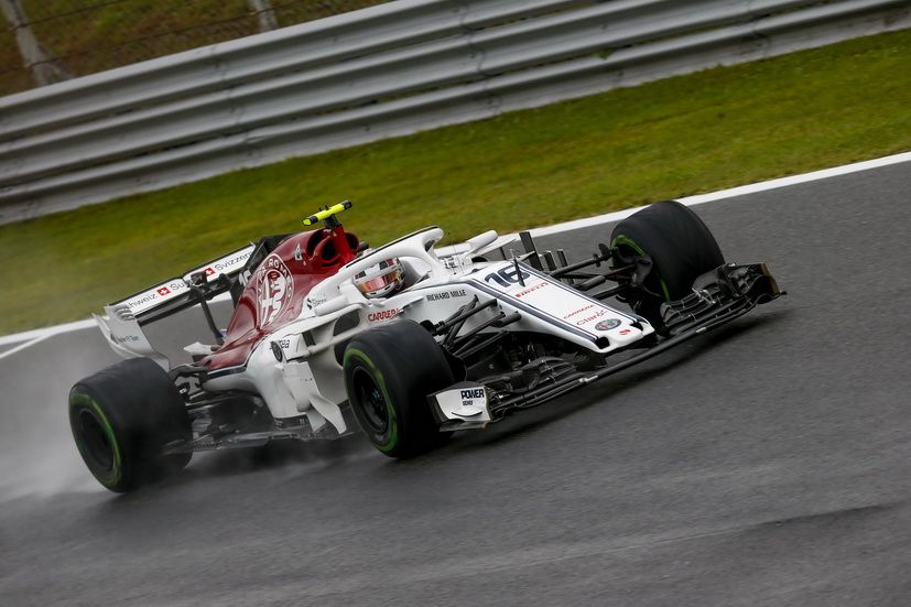 Charles Leclerc (Sauber) durante la lluviosa FP1 del GP de Italia
