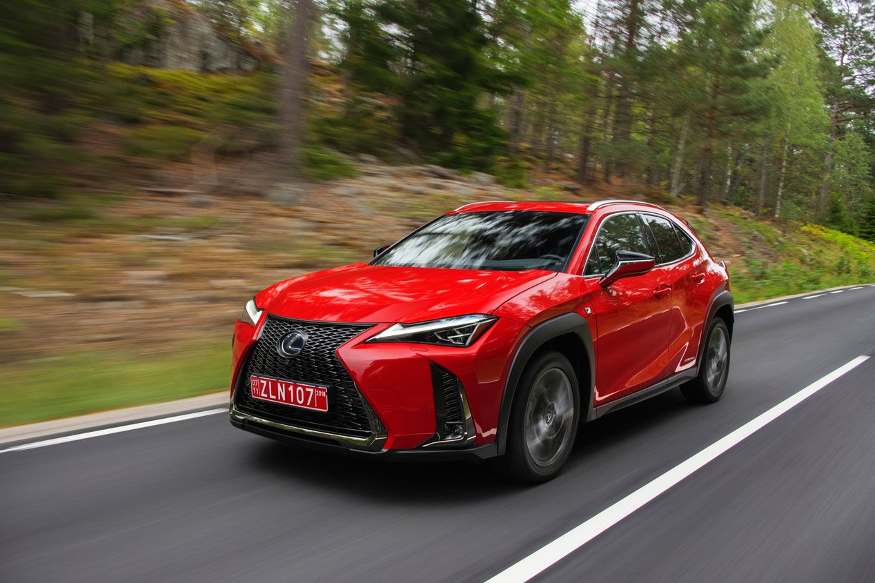 Probamos el Lexus UX 250h, el nuevo SUV híbrido
