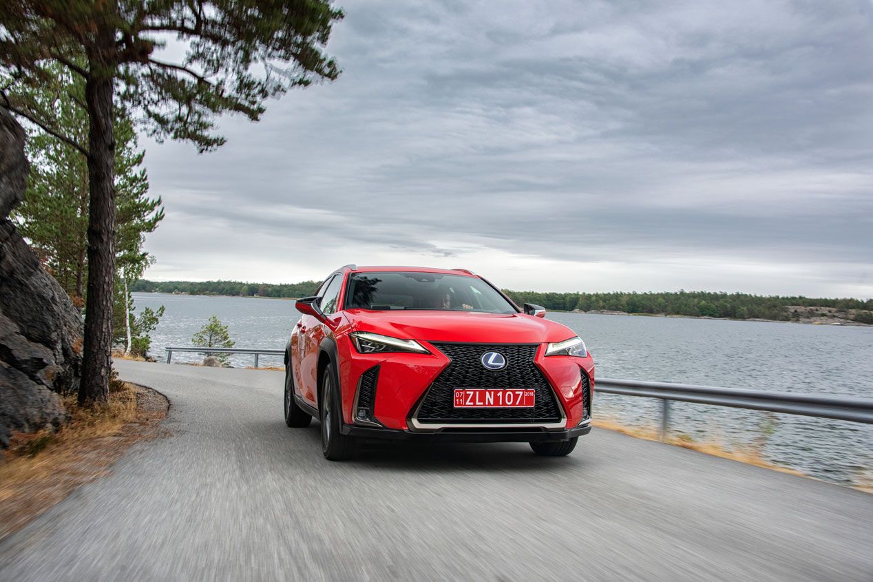 Probamos el Lexus UX 250h, el nuevo SUV híbrido