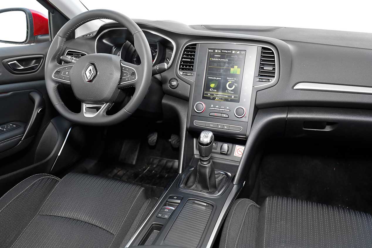 Comparativa: Citroën C4 Cactus PureTech vs Renault Mégane TCE
