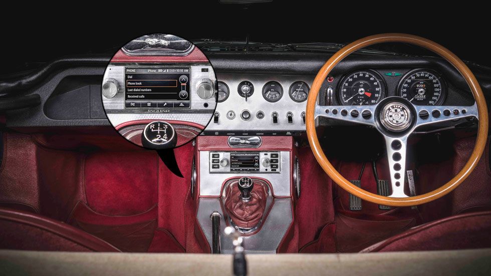 Los Land Rover y Jaguar clásicos, con sistema multimedia de coches modernos