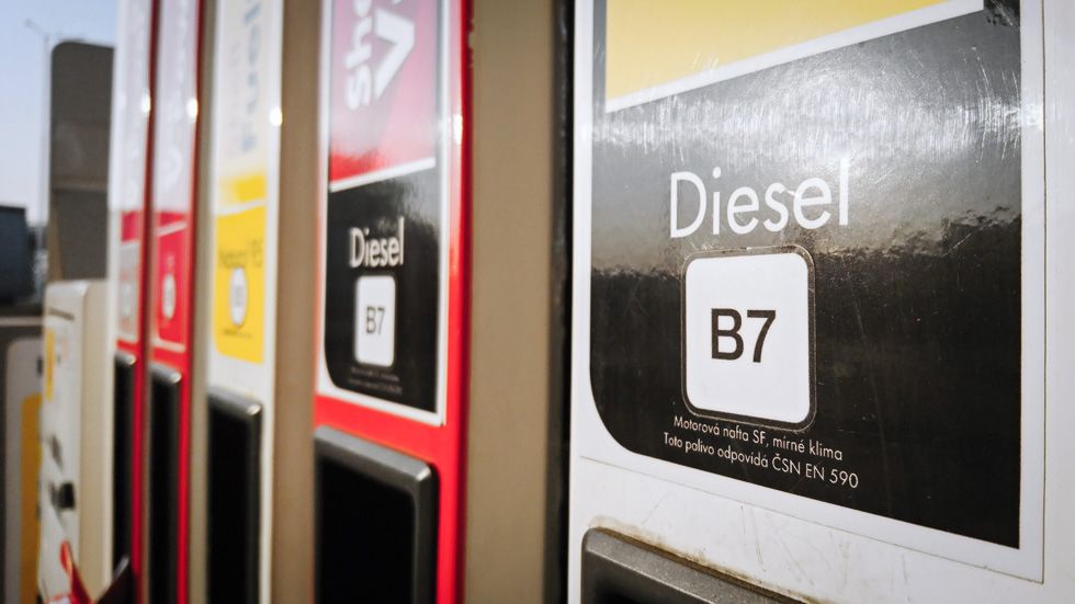 El nuevo etiquetado de carburantes convivirá con las denominaciones actuales