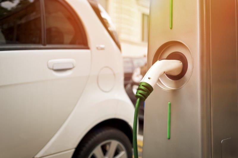 Puntos de recarga para coches eléctricos: España en el Top 10 mundial