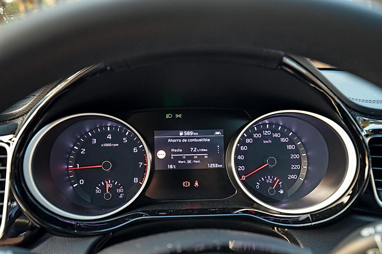 A prueba el nuevo Kia Ceed 1.0 T-GDI 120 CV
