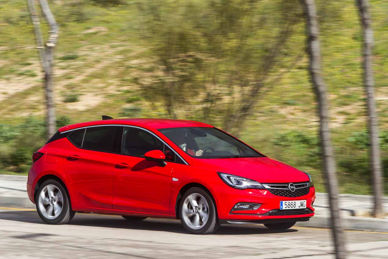 El Opel Astra Connect, en oferta por 14.490 euros