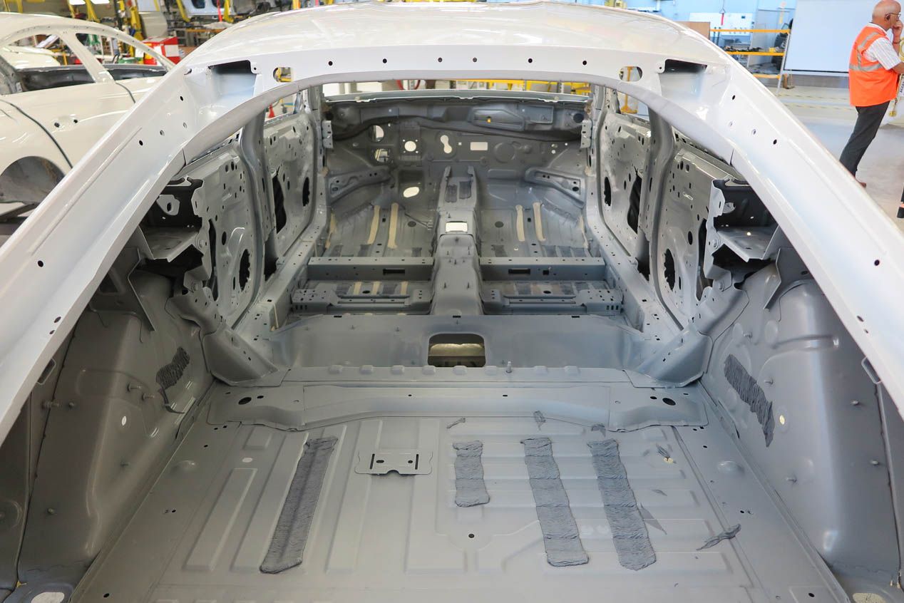 Así es el DS 7 Crossback E-Tense 4x4 en detalle
