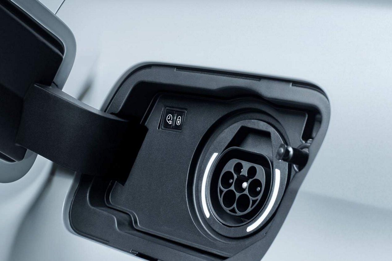 Peugeot 3008 Hybrid y Hybrid4: el nuevo SUV, en fotos