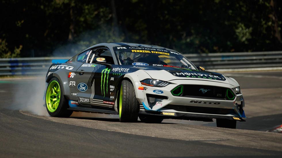 Ford Mustang RTR: el primer coche que completa Nürburgring haciendo drift (VÍDEO)