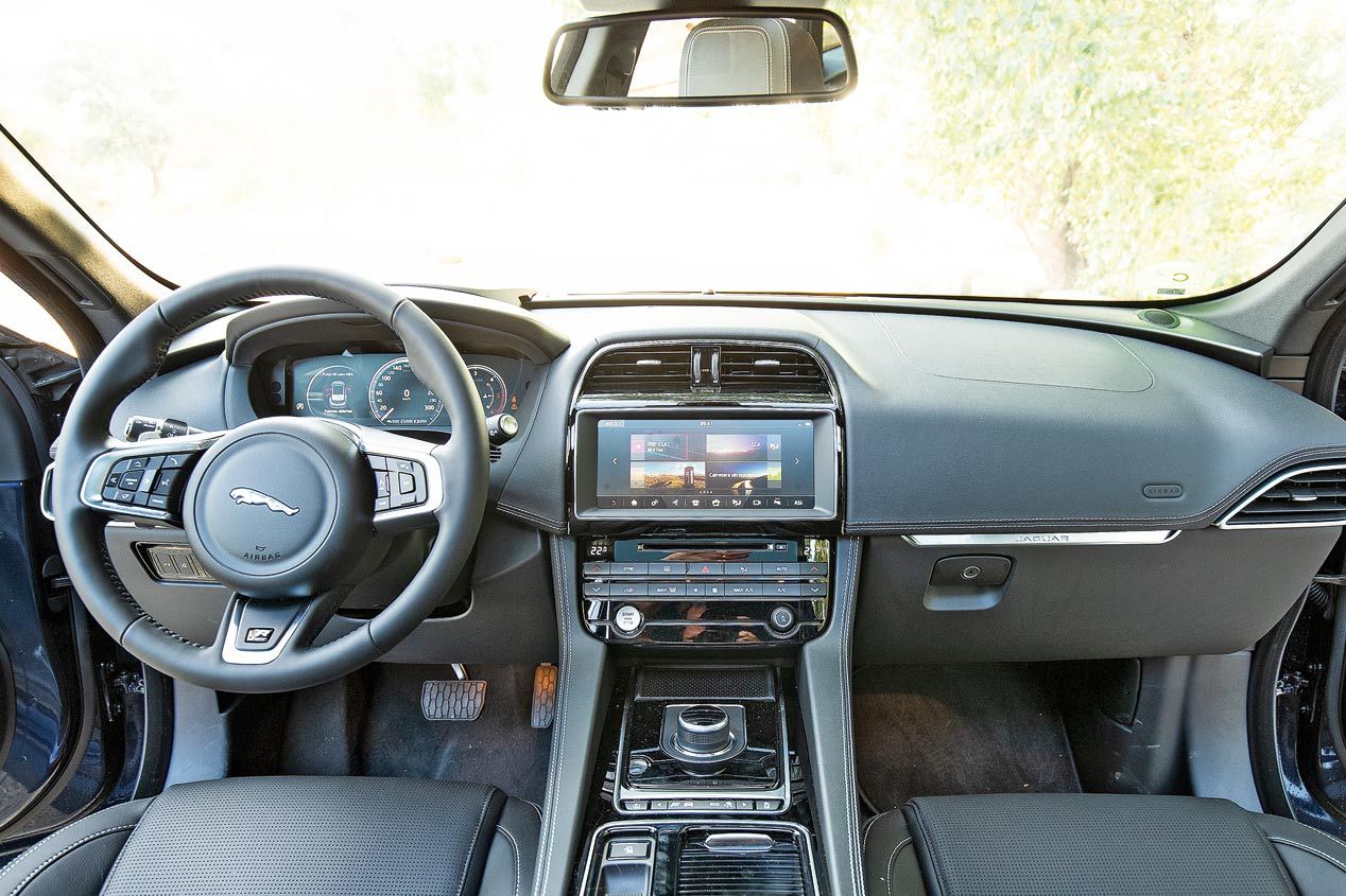 Comparativa SUV: BMW X4, Jaguar F-Pace y Mercedes GLC Coupé