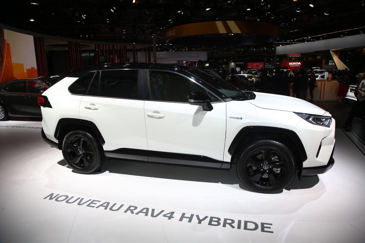 Toyota RAV4 2019: el SUV híbrido llega este enero