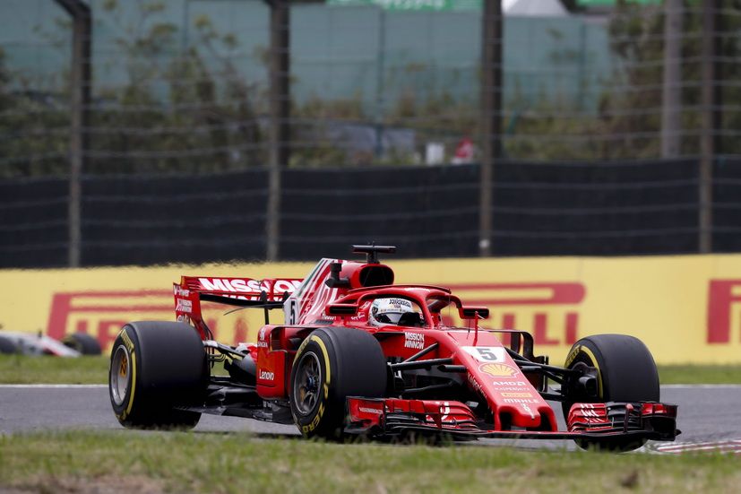 El Ferrari SF71H rodando en el circuito de Suzuka