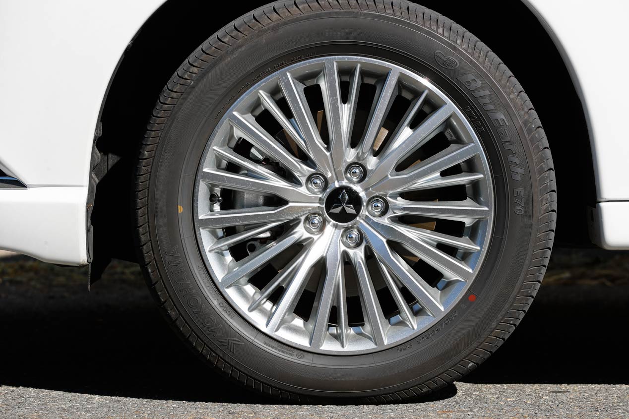 Mitsubishi Outlander PHEV: llega todavía más lejos