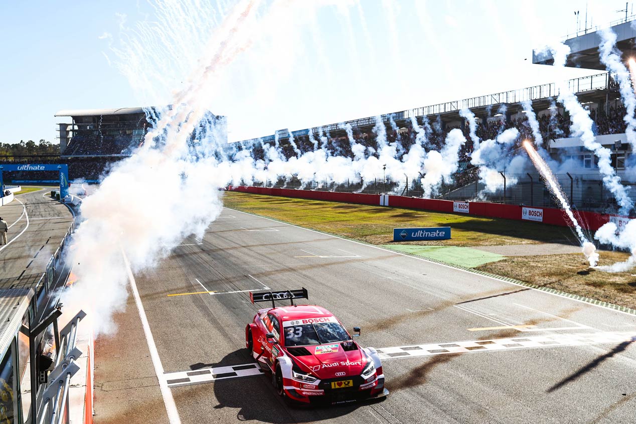 Mercedes se va del DTM por la puerta grande