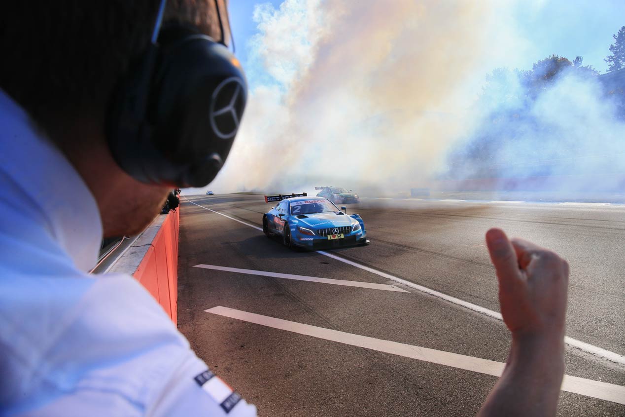 Mercedes se va del DTM por la puerta grande