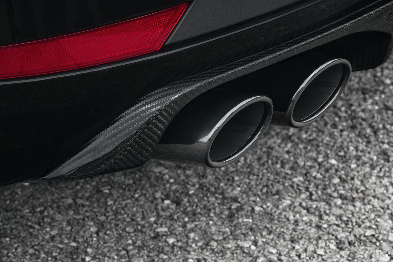 El Seat León ST Cupra Black Carbon, en imágenes