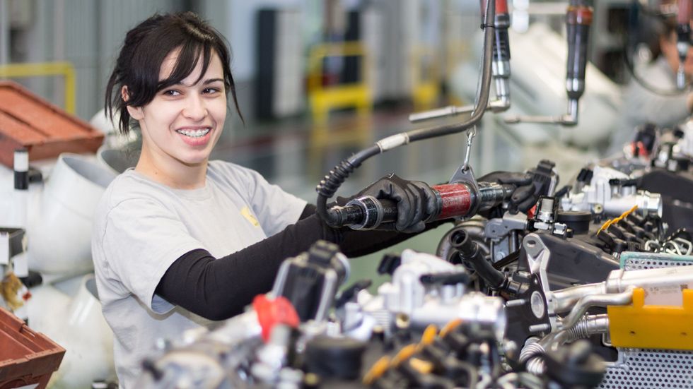 El Gobierno anuncia un acuerdo de futuro para el sector de la automoción