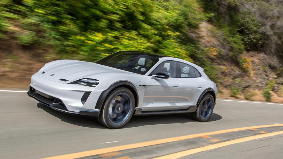 Porsche Mission E Cross Turismo: la berlina eléctrica llegará al mercado