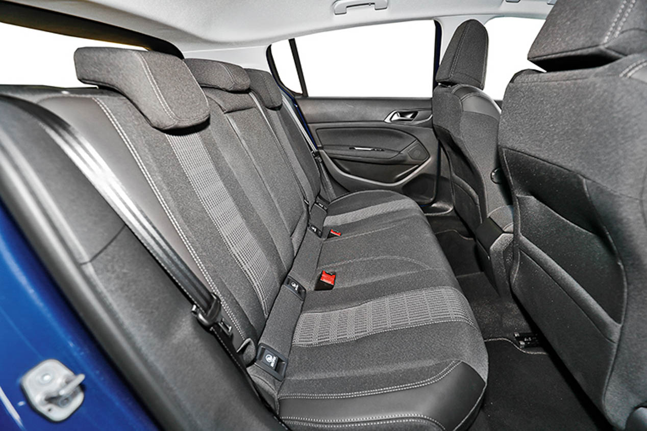 Comparativa: Ford Focus, Honda Civic y Peugeot 308: ¿qué compacto es mejor?