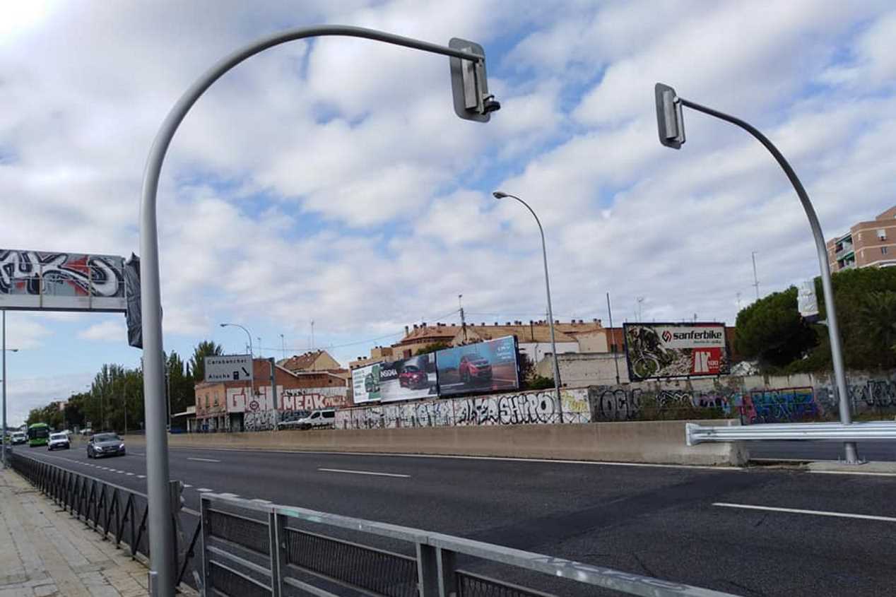Madrid instala semáforos en la autovía A-5