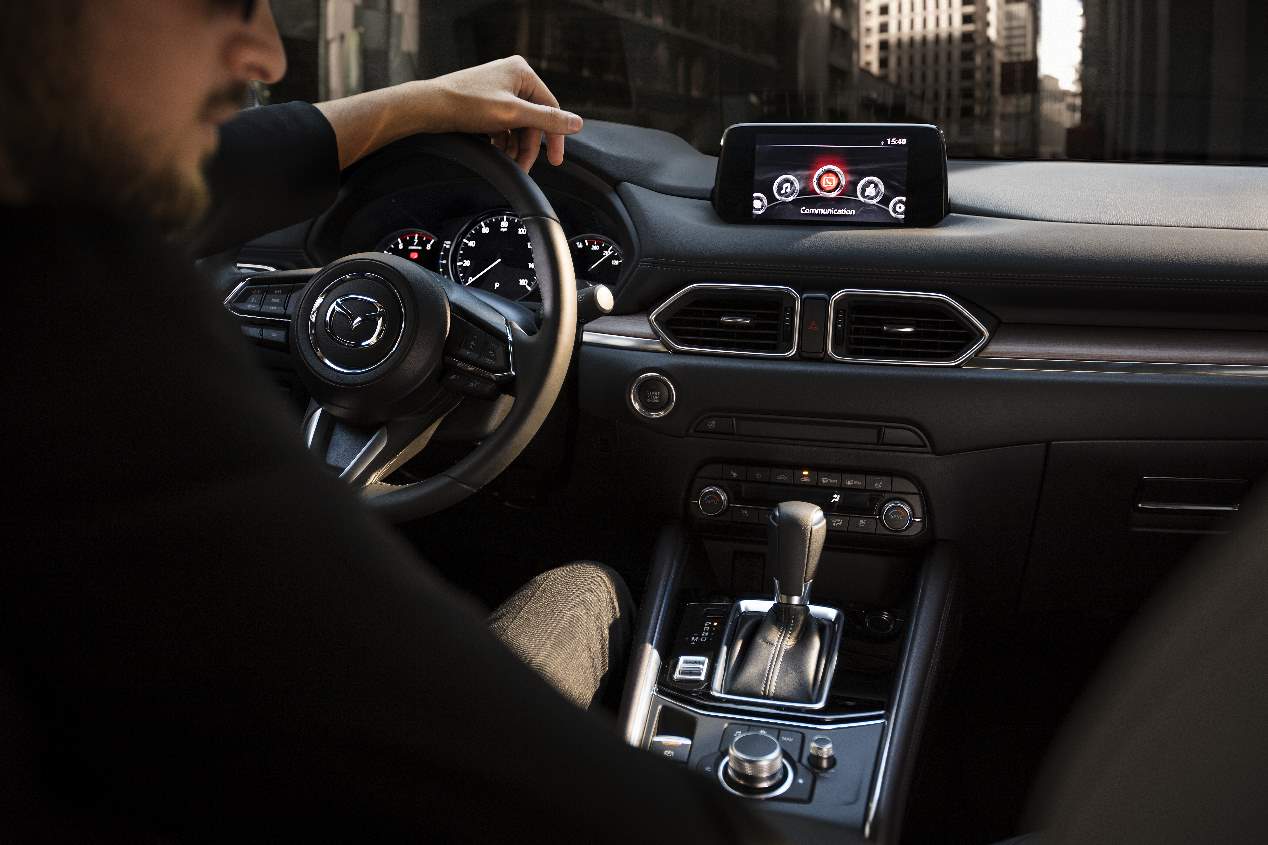 Mazda CX-5 2019: novedades mecánicas y de equipamiento para el nuevo SUV