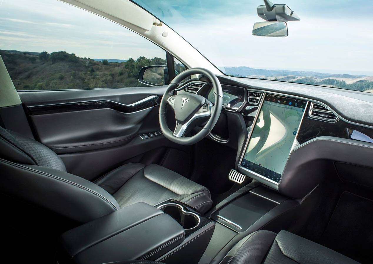 ¿Qué coches tienen el parabrisas más grande y el más pequeño del mundo?
