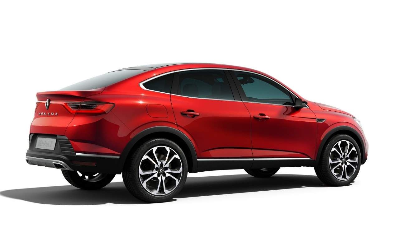 Los Fiat Fastback y Renault Arkana, en imágenes