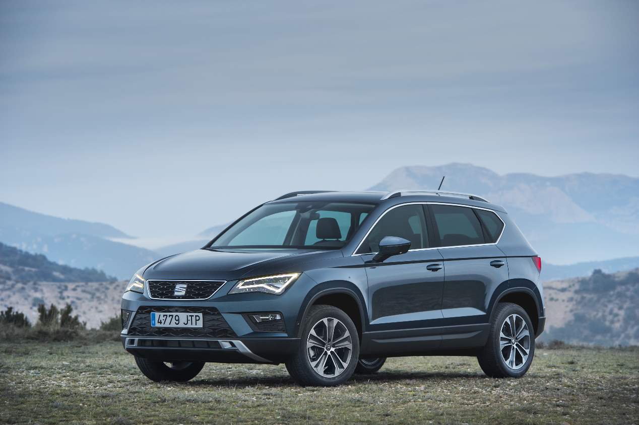 ¿Diesel o gasolina? Lo analizamos en el Ateca, 3008, GLA, Grandlanx X y Kodiaq