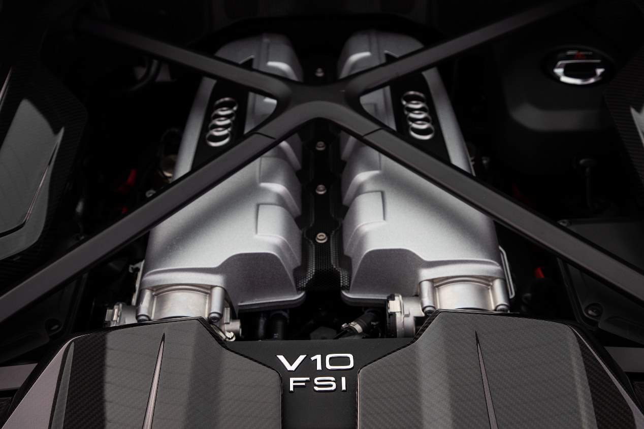 Audi R8 2019: lo probamos en el Circuito de Ascari