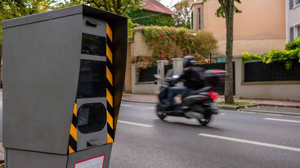 El radar que más multa y recauda del mundo