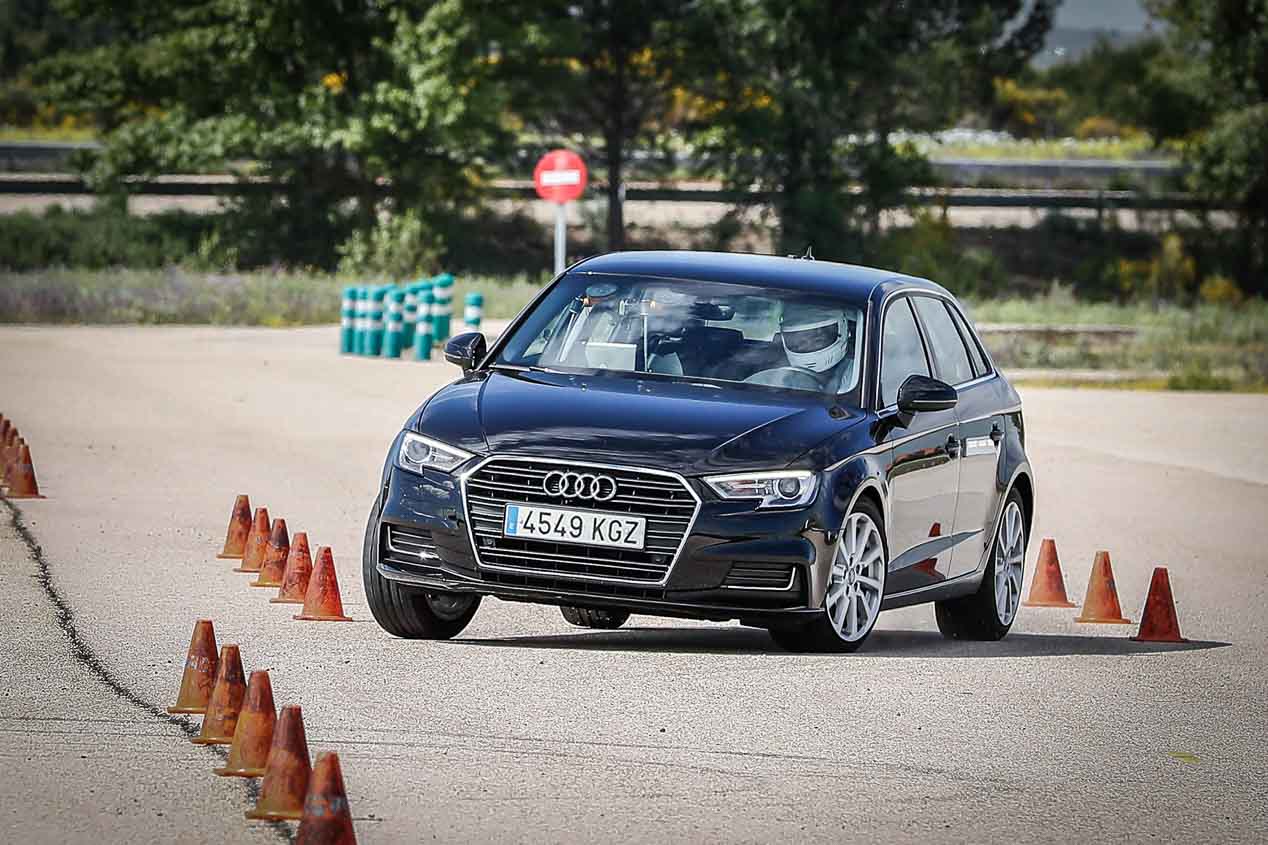 Supercomparativa de compactos: A3, Serie 1, Clase A, Golf, Q30, CT, V40 y DS 4