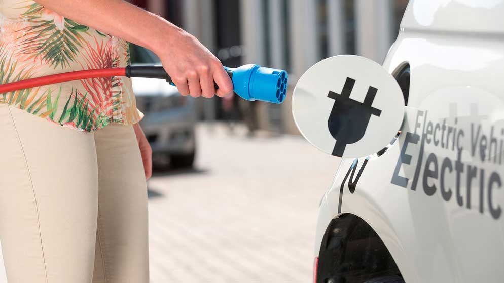Los coches eléctricos, obligados en 2019 a emitir sonidos