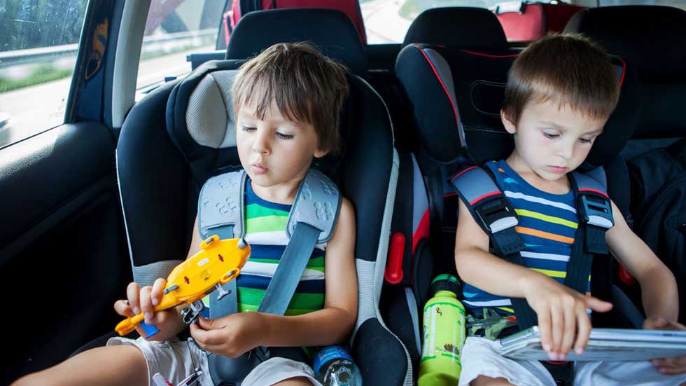 A partir de ahora sólo se podrán vender sillas infantiles bajo normativa R129